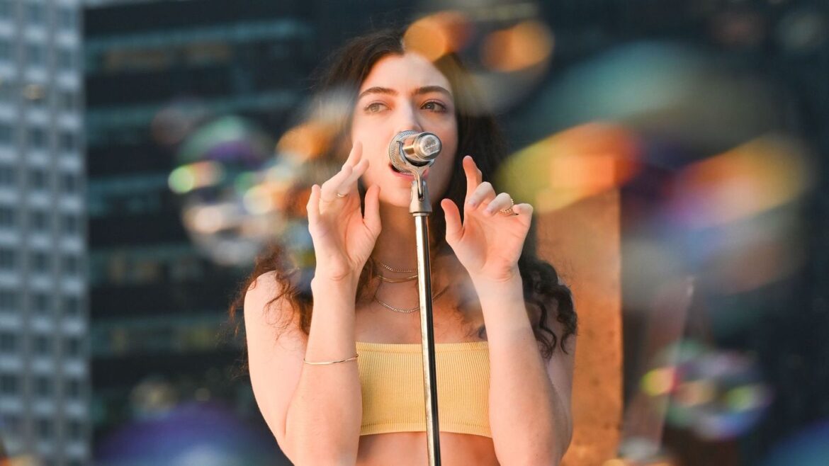Lorde Reflects On Life While ‘Stoned At The Nail Salon’